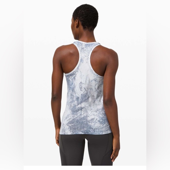 Lululemon Swiftly Tech Racerback 2.0 - Multi Dye - Picture 2 of 6